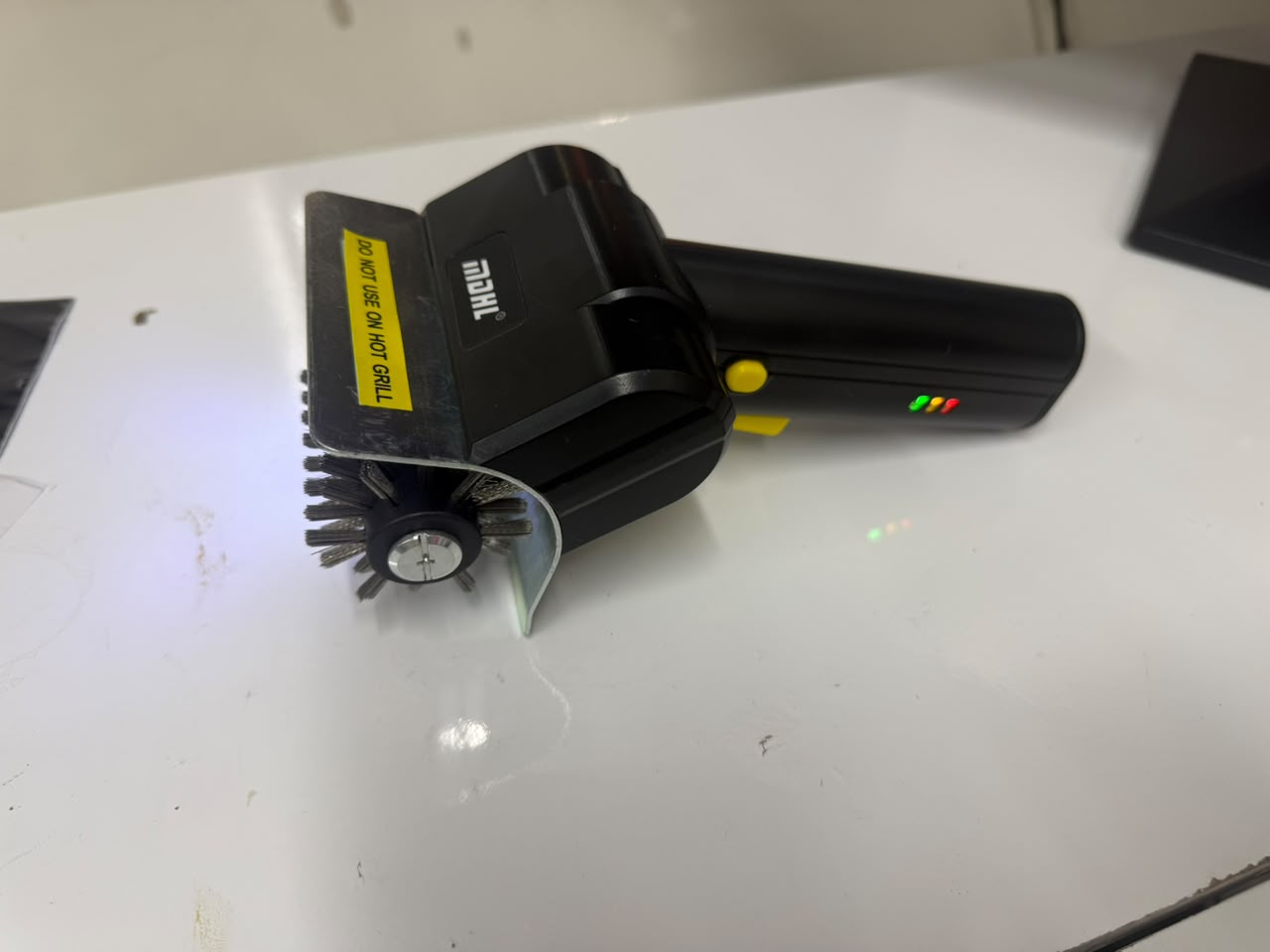 Cepillo limpiador parrilla inalambrico Luz Led
